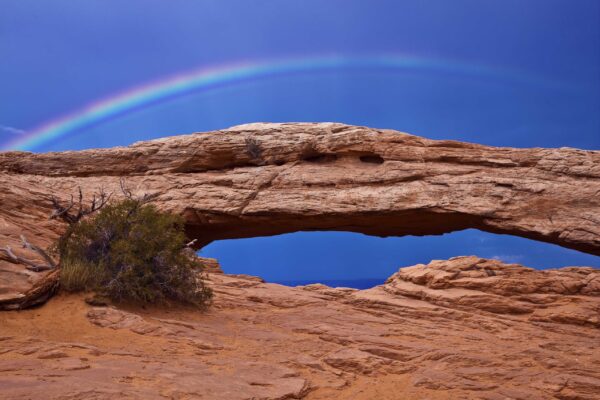 Mesa Arch Rainbow 2