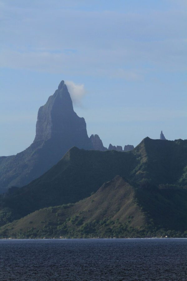 Moorea Peaks