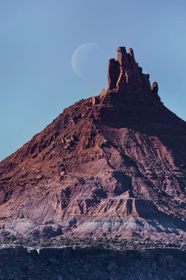 Six Shooter Moonset