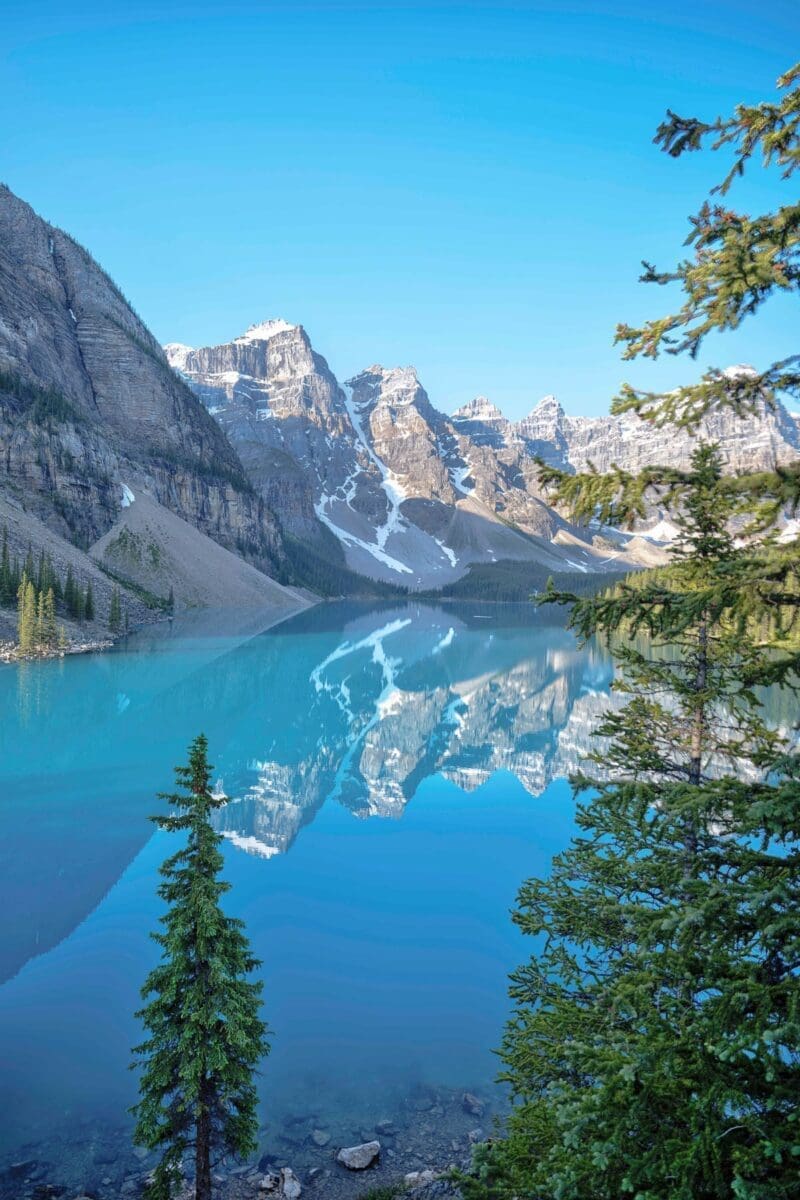 moraine-lake-vertical1-5-2-bret-webster-images